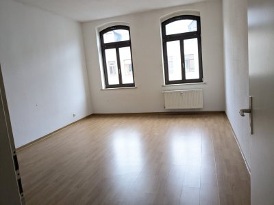 Großzügige 3 Raumwohnung mit Tageslichtbadezimmer