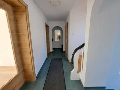 Top-saniertes EFH Nähe Münchberg- sofort  frei, teilmöbliert - WFl. ca. 116 m² - Grdst. 512 m² - mod