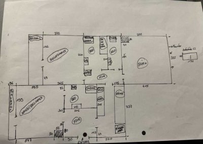 Schöne 3-Zimmer-Wohnung mit Balkon und EBK und Kachelofen
