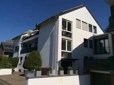 Nahe RWTH-Campus und Klinikum: Außergewöhnliche 4-Zimmer-Parterre-Wohnung in Aachen Vaalserquartier