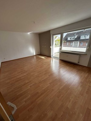 Helle 3-Zimmer Wohnung mit Balkon in Elze