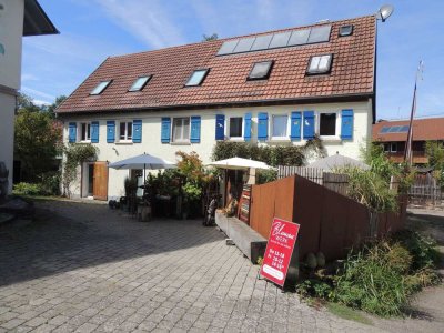 Wohnidylle PUR - ehem. Bauernhaus/ Doppelhäuser mit Hofstelle