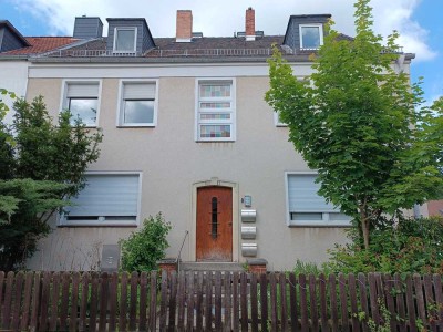 Ruhiggelegene Vier-Zimmer-Wohnung