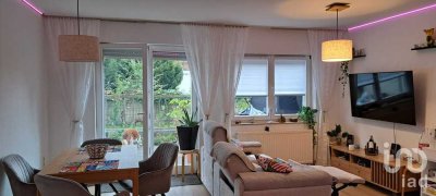 Wie ein Haus – möblierte ETW mit Garten, Garage und separatem Eingang