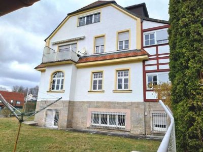 Elegante 4-Zimmer-Wohnung im ersten Obergeschoss