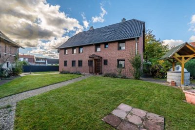 Renovierungsbedürftiges Zweifamilienhaus mit 1.130 m² Eigentumsgrundstück in Sickte! Meine Immobilie