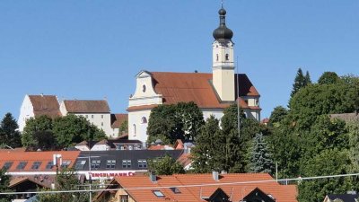 Ab sofort: 1 Zi-Whg mit Balkon und separater Küche in Murnau am Staffelsee