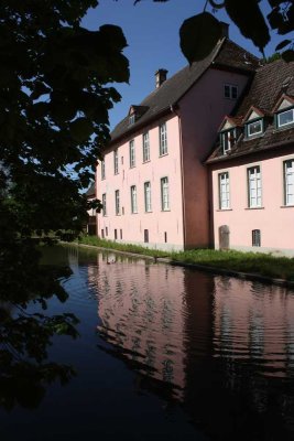 Große 3,5-Zi.-Whg. 140 m² in einem Baudenkmal  in Ritterhude
