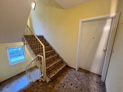 **Attraktive frisch renovierte 3-ZKB-Whg. mit neuer EBK mit Fernsicht ins Kinzigtal**