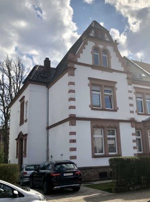 Freundliche und gepflegte 3-Raum-Wohnung mit Balkon in Neunkirchen