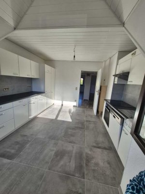 Großzügige 110 m² Wohnung in Neuffen