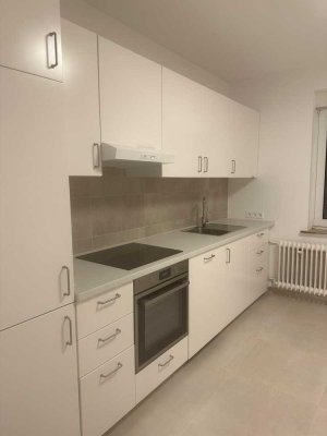 Großzügige 5-Zimmer Maisonette-Wohnung in Bergisch Gladbach