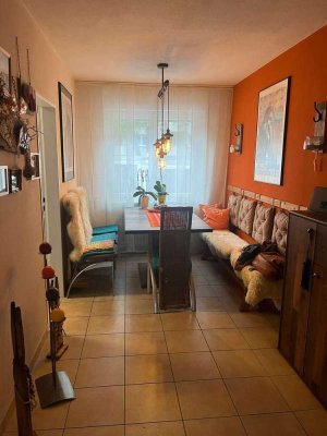 Gepflegte 3 Zi. Wohnung mit Balkon
