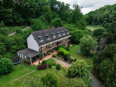 Einzigartige Immobilie in Rheinbrohl-Arienheller – Natur, Ruhe und viel Platz auf über 6.000 m²