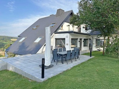 Leben mit Stil & Komfort - Modernisiertes EFH in Adorf