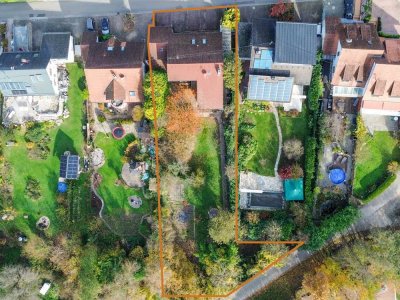 Gepflegtes Mehrfamilienhaus mit großem Garten und drei Wohneinheiten in ruhiger Lage von Rümmingen