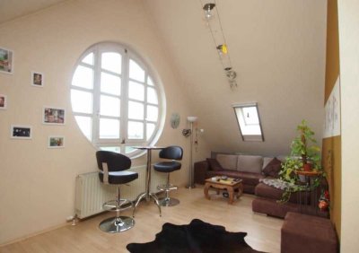 Exklusive 4-Zimmer-Maisonette-Wohnung mit Balkon und EBK in Straubing