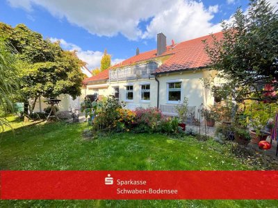 Ansprechende Erdgeschosswohnung mit Gartenanteil im Zweifamilienhaus