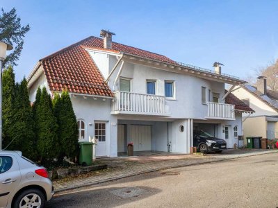 Aufgepasst:  Mehrfamilienhaus in ruhiger Nebenstraße mit phantastischer Aussicht!