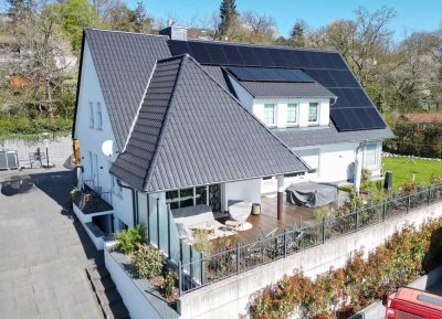 Modernisierte Mid-Century Villa mit Blick auf Gießen