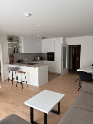 Vollmöblierte stilvolle 2-Raum-EG-Wohnung mit gehobener Innenausstattung mit EBK in Mühldorf a.Inn