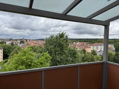Helle 3-Zimmer-Wohnung mit schönem Balkon und toller Aussicht