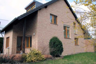 Bonn-Ückesdorf: gepflegtes, freistehendes Einfamilienhaus