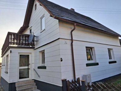 Attraktives Haus mit sechs Zimmern in 96352, Wilhelmsthal Hesselbach
