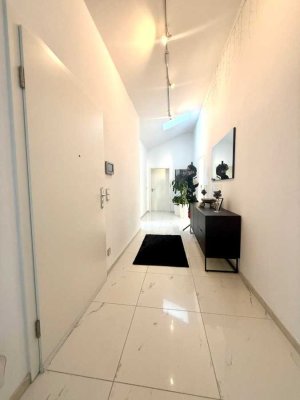 Hauscharakter - sehr kleine WEG - exklusives Penthouse – Wohnen mit Weitblick und Naturverbundenheit