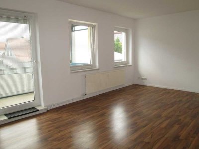 Charmante 2-Zimmer Wohnung mit Balkon & Dusche