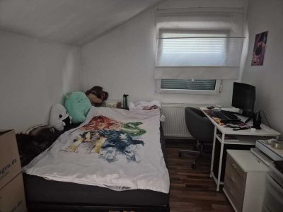 1-Zimmer-Wohnung für Studentin in Koblenz-Metternich – ab 01.11. frei