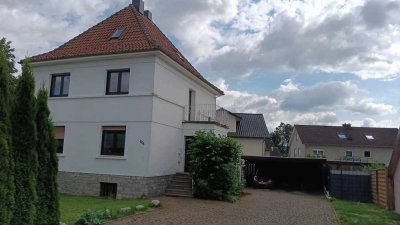 Solides Mehrfamilienhaus in Detmold in zentraler Lage