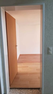 Erstbezug mit EBK: Geschmackvolle 1-Zimmer-Erdgeschosswohnung mit geh. Innenausstattung