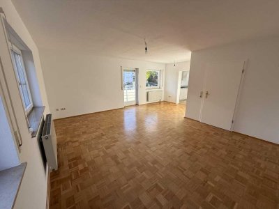 Tolle Erdgeschosswohnung mit Balkon, beste Lage --Dittigheimerweg