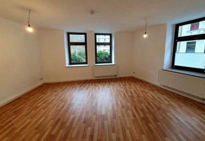 Attraktive 4-Zimmer-Erdgeschosswohnung in Aue