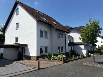 Repräsentatives Einfamilienhaus mit Einliegerwohnung in bester Wohnlage in 53343 Wachtberg-Berkum