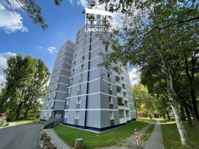 Schön geschnittene, renovierungsbedürftige Eigentumswohnung mit Ost•Balkon • Eschborn