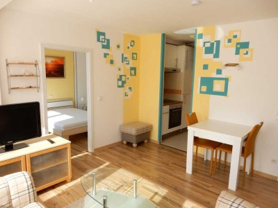 St.Peter: 2,5 Zimmerapartment komplett möbliert mit TG - Nähe Wöhrder See und Hochschule