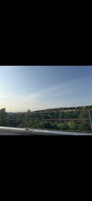 Maisonette-Dachgeschosswohnung mit traumhafter Aussicht, Loggia & hochwertiger Ausstattung