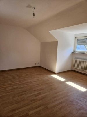 Gemütliche 2,5 Zimmerwohnung