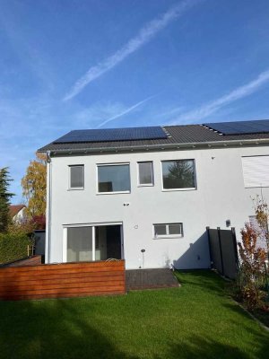 Exklusive, fast neue KFW 40+ Doppelhaushälfte in Top-Lage Eichenau, befristet auf 3 bis 4,5 Jahre