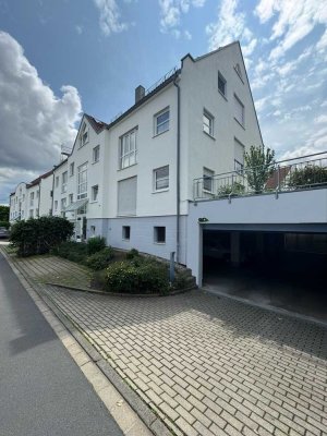 Moderne Traumwohnung mit EBK, Südbalkon und TG-Stellplatz!