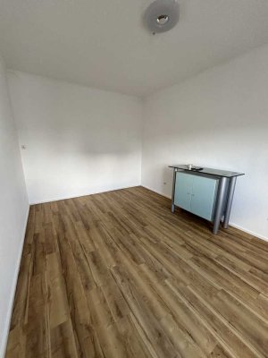 +++ WG-Zimmer in Darmstadt zu vermieten +++