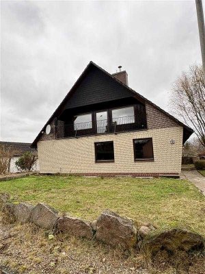 Geräumiges Einfamilienhaus mit Garage in Büchen