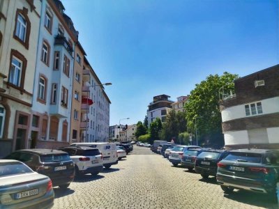 Stilvoll leben im Altbau – mit eigenem Garten in Sachsenhausen