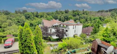 Bezahlbares Zuhause mit gepflegter Ausstattung und Fernblick in Bad Schwalbach-Heimbach!