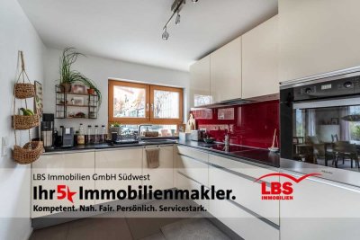 Moderne 4,5-Zimmer-Wohnung mit Terrasse & Gartenanteil in der Gemeinde von Überlingen am Bodensee!