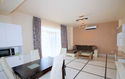 Exklusive, modernisierte 1,5-Zimmer-Wohnung mit Balkon und EBK in Bad Schussenried