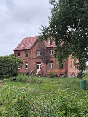 freundliche 2-Zimmer-DG-Wohnung in Kuhlen-Wendorf (OT Gustävel)