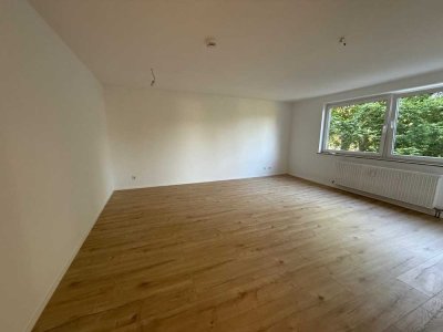 Provisionsfreie, bezugsfreie, frisch renovierte Zweizimmerwohnung in ruhigem Haus in Sankt Augustin